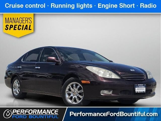 2002 Lexus ES 300 Base — photo 1 of 13