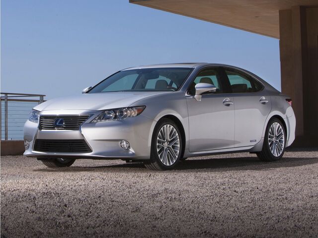 2013 Lexus ES 300h 300h