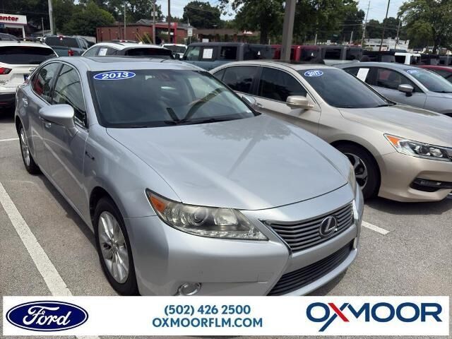 2013 Lexus ES 300h Base