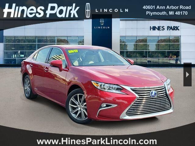 2017 Lexus ES 300h Base