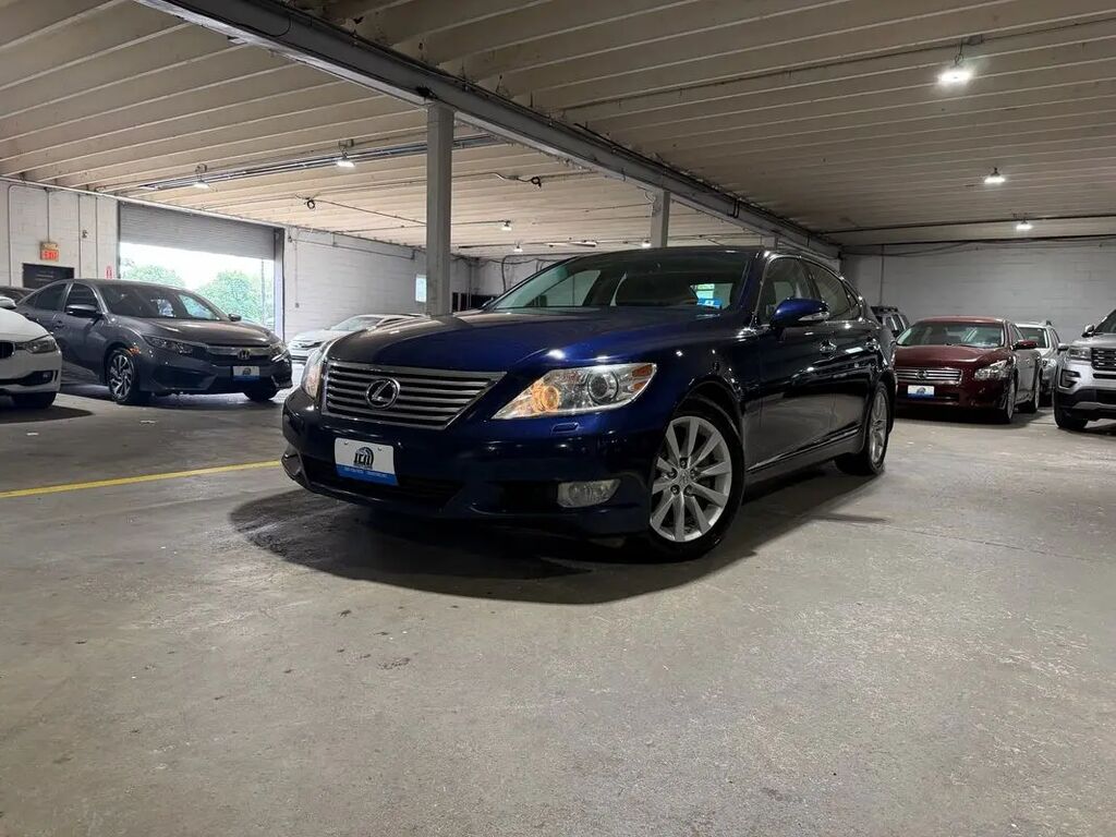 2012 Lexus LS 460 Base — photo 1 of 1