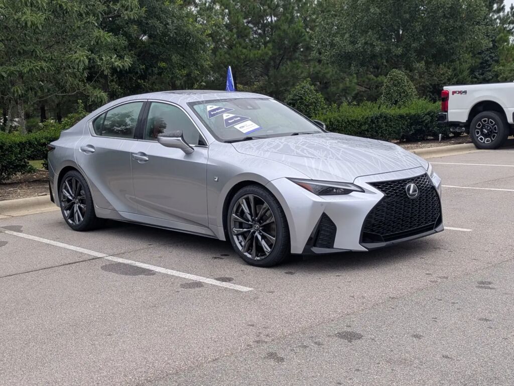 2022 Lexus IS 350 F SPORT — photo 1 of 13