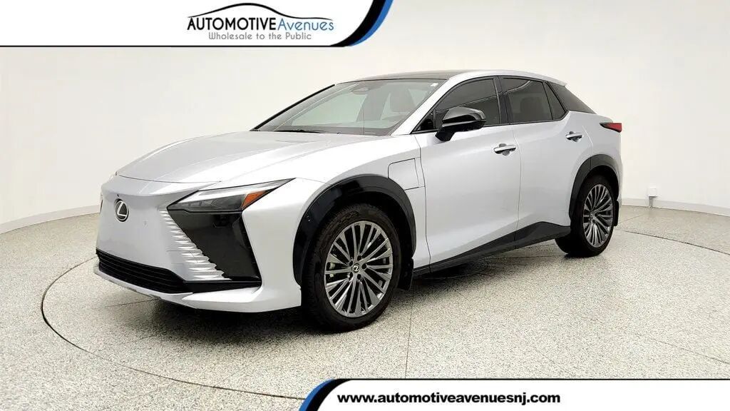 2023 Lexus RZ 450e Premium