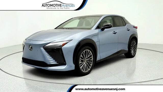2023 Lexus RZ 450e Premium