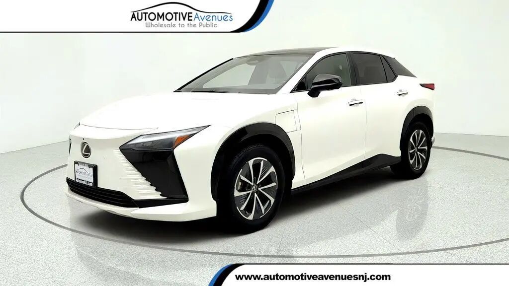 2024 Lexus RZ 450e Premium
