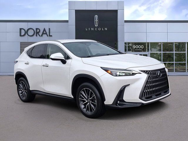 2025 Lexus NX 250 Base — photo 1 of 2