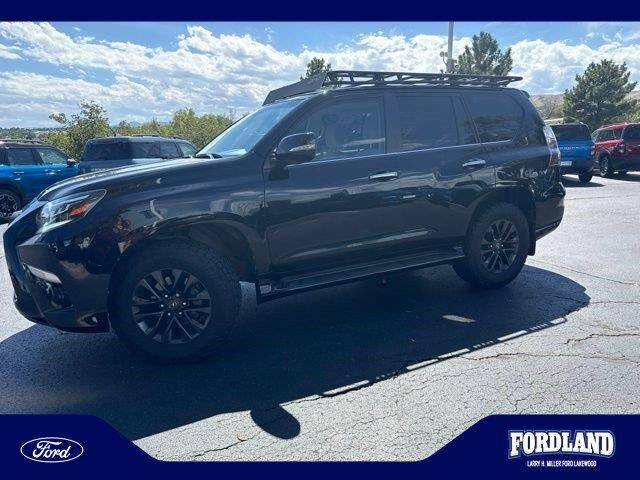 2021 Lexus GX 460 Base — photo 1 of 13