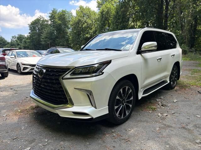 2021 Lexus LX 570 Three-Row