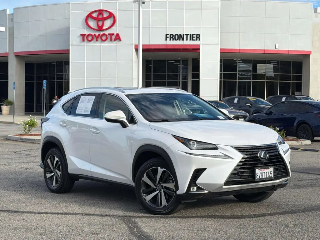 2021 Lexus NX 300 Base — photo 1 of 13