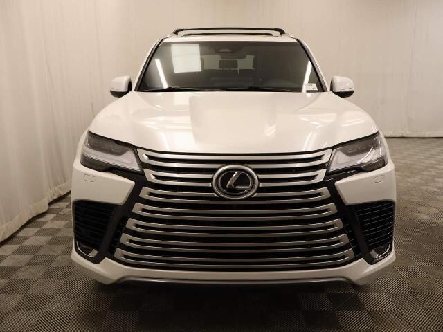 2026 Lexus LX 700h Luxury