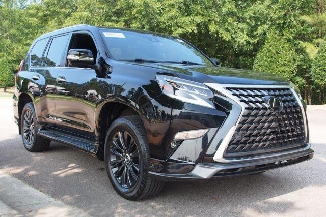 2022 Lexus GX 460 Luxury — photo 1 of 2