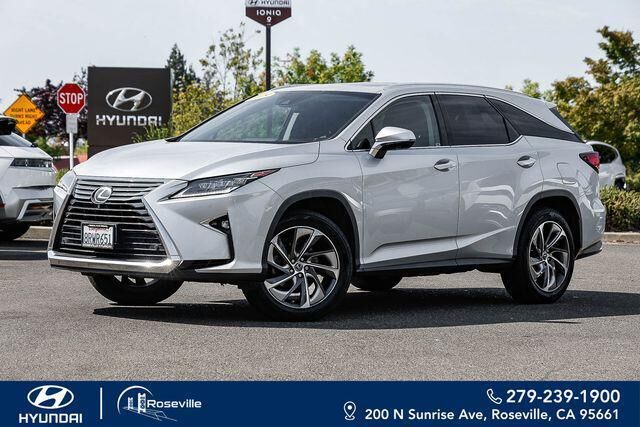 2019 Lexus RX 350L Base — photo 1 of 11