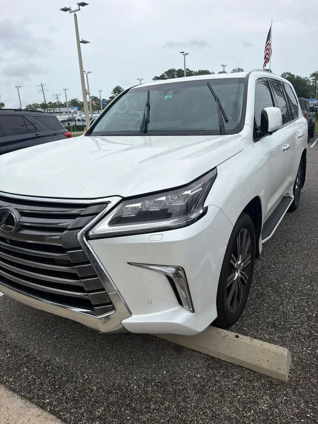 2019 Lexus LX 570 Three-Row
