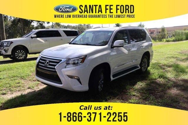 2016 Lexus GX 460 Luxury — photo 1 of 13