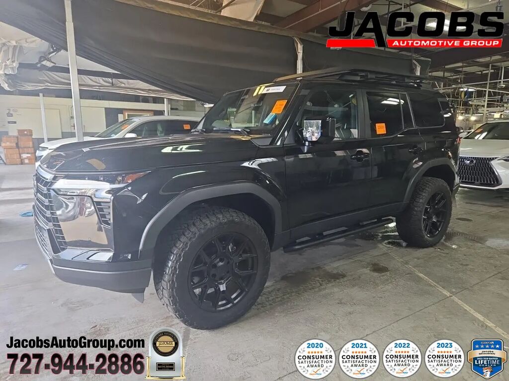 2024 Lexus GX 550 Overtrail — photo 1 of 13