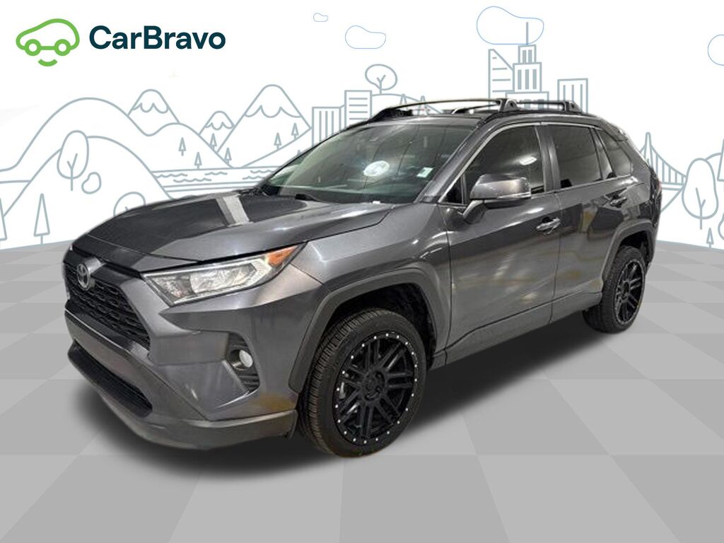 2019 Toyota RAV4 XLE Premium — photo 1 of 6