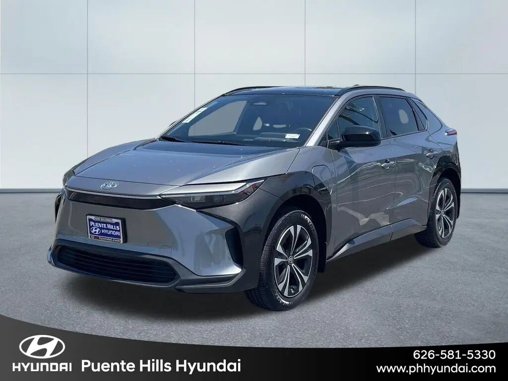 2023 Toyota bZ4X XLE — photo 1 of 13