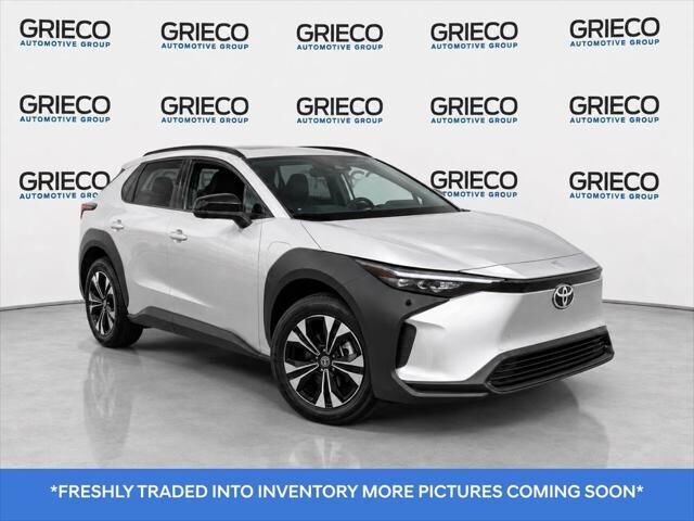 2025 Toyota bZ4X Limited