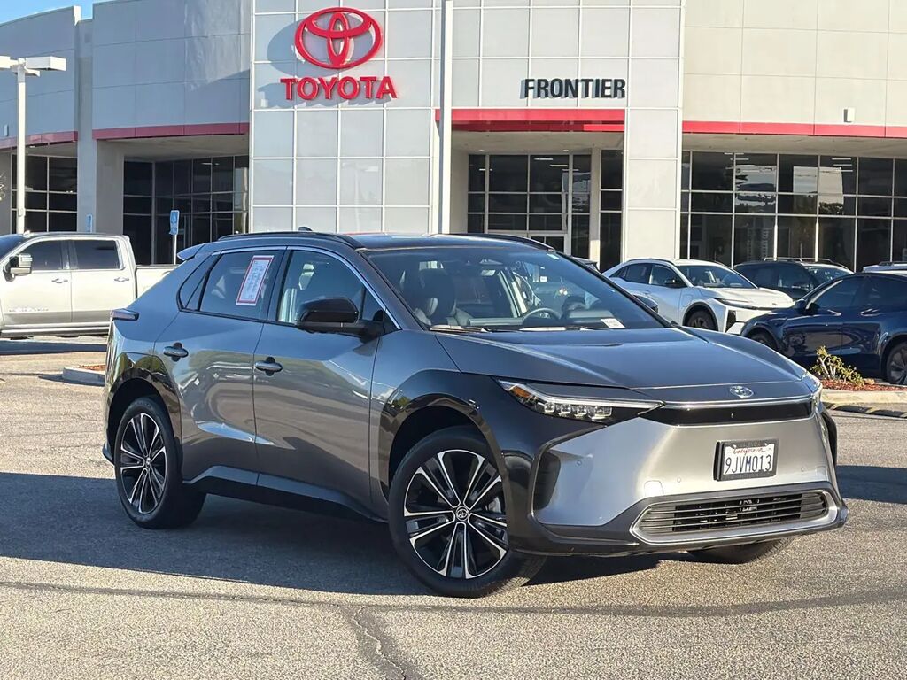2023 Toyota bZ4X Limited — photo 1 of 13