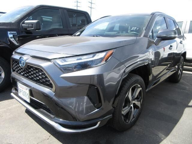 2024 Toyota RAV4 Prime SE