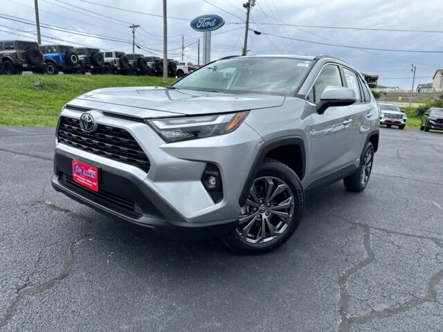 2025 Toyota RAV4 Hybrid XLE Premium