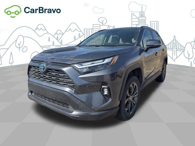 2022 Toyota RAV4 XLE Premium