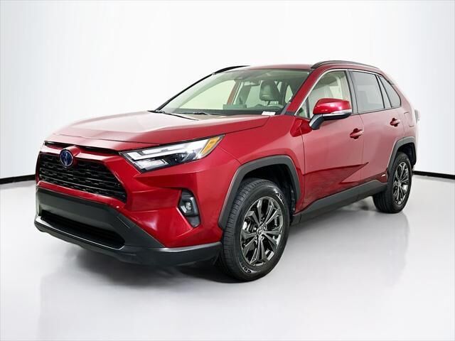2022 Toyota RAV4 Hybrid XLE Premium