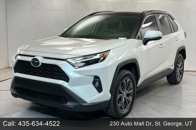 2022 Toyota RAV4 Hybrid XLE Premium — photo 1 of 13