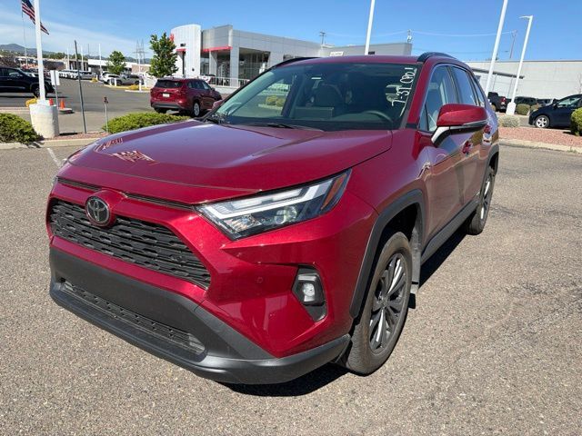2025 Toyota RAV4 XLE Premium