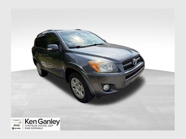 2009 Toyota RAV4 Sport — photo 1 of 13