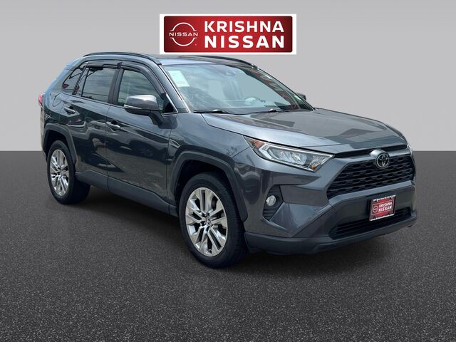 2020 Toyota RAV4 XLE Premium