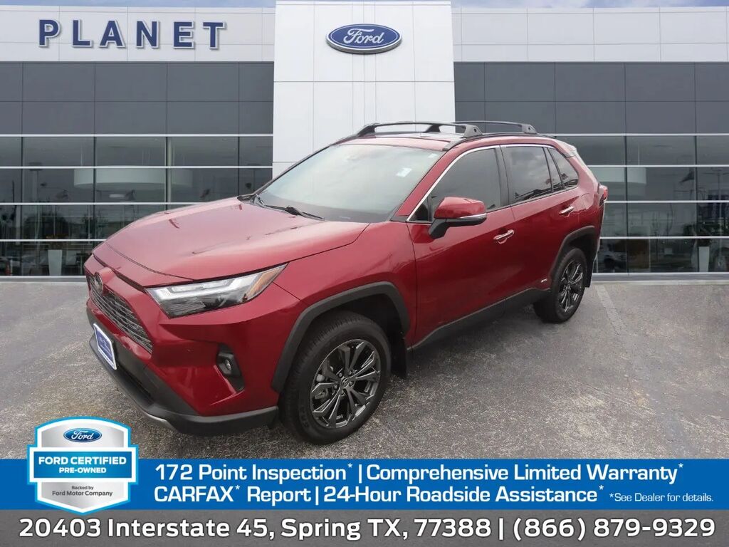 2025 Toyota RAV4 Hybrid Limited — photo 1 of 13