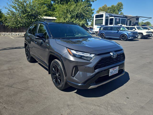 2024 Toyota RAV4 Hybrid XSE
