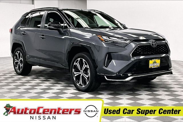 2025 Toyota RAV4 Plug-In Hybrid XSE
