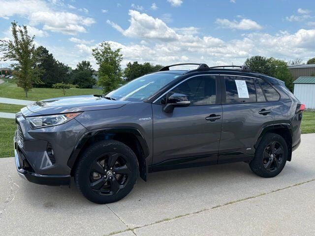 2020 Toyota RAV4 Hybrid XSE
