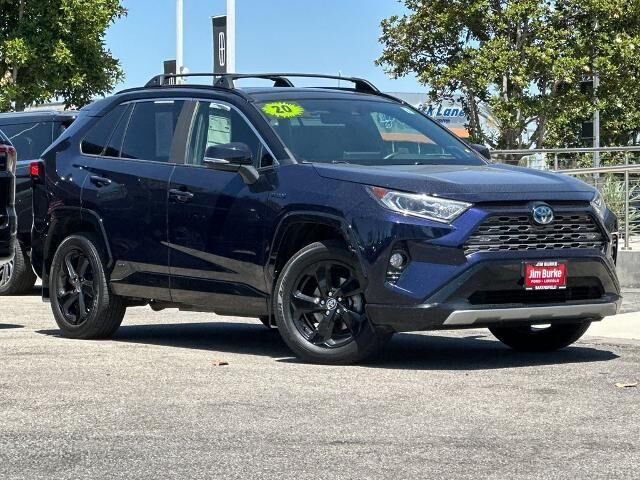 2020 Toyota RAV4 Hybrid XSE