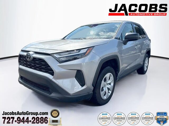 2025 Toyota RAV4 LE