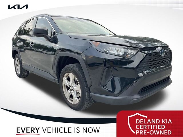 2020 Toyota RAV4 LE