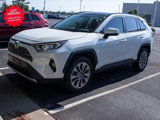 2020 Toyota RAV4 Limited