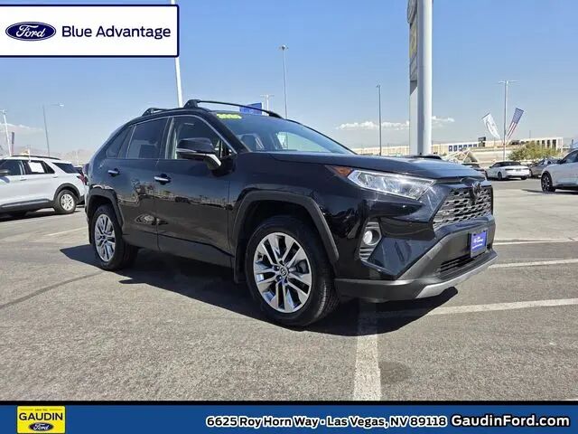2020 Toyota RAV4 Limited — photo 1 of 12