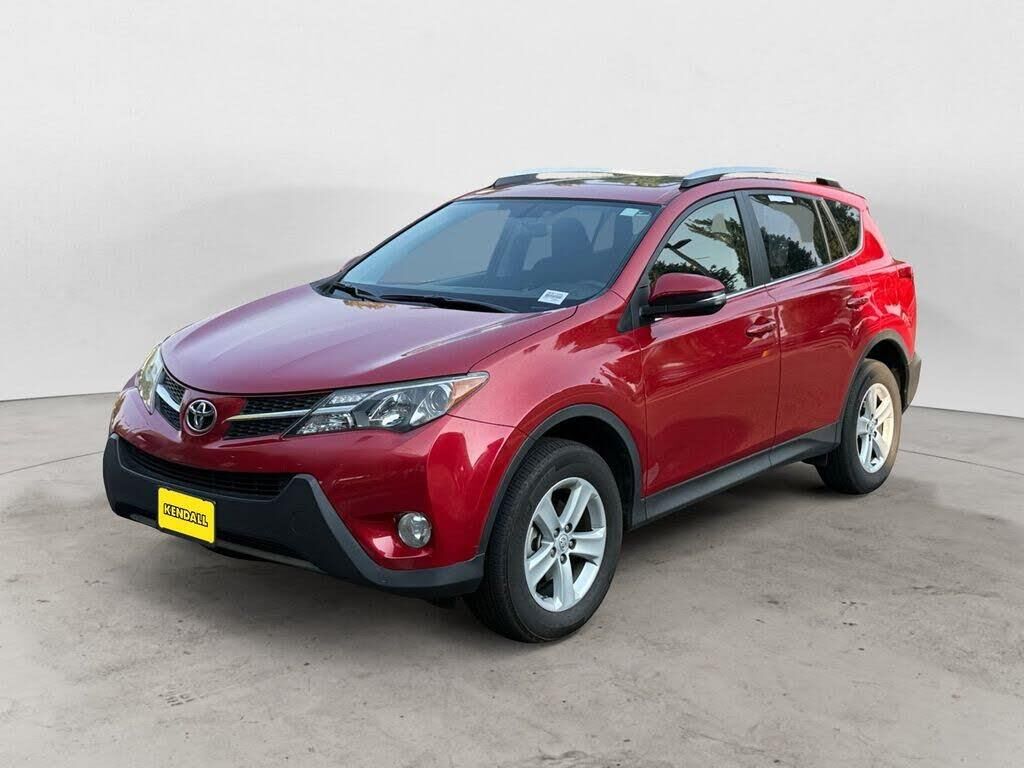 2014 Toyota RAV4 XLE — photo 1 of 1