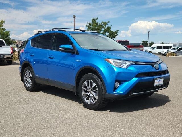 2017 Toyota RAV4 Hybrid XLE