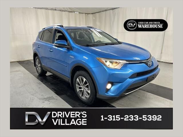 2017 Toyota RAV4 Hybrid XLE