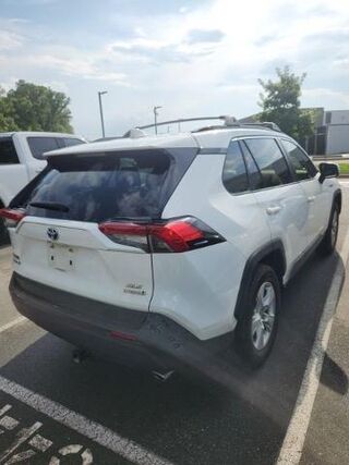 2020 Toyota RAV4 Hybrid XLE