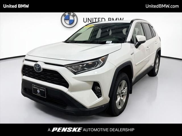 2019 Toyota RAV4 Hybrid XLE