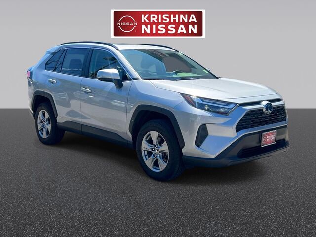 2022 Toyota RAV4 XLE