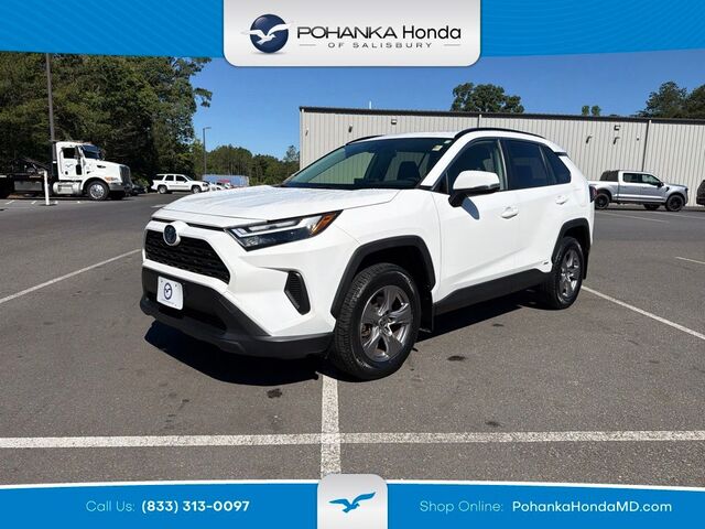 2022 Toyota RAV4 XLE