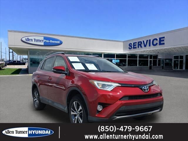 2016 Toyota RAV4 XLE — photo 1 of 13