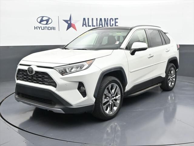 2019 Toyota RAV4 Limited