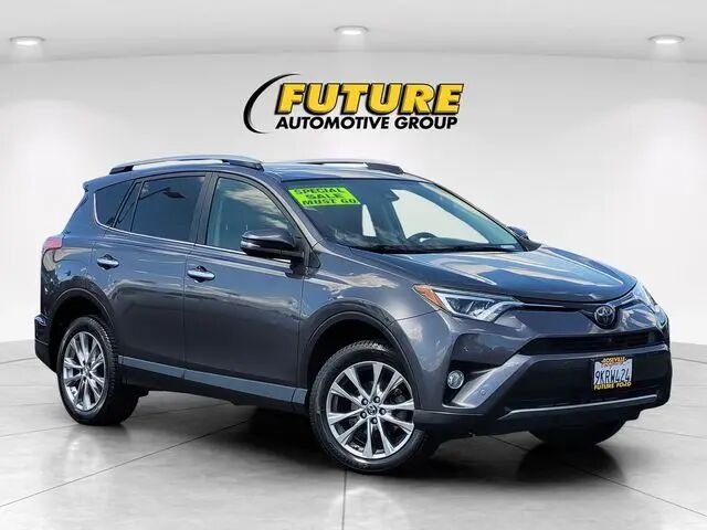 2016 Toyota RAV4 Limited — photo 1 of 13